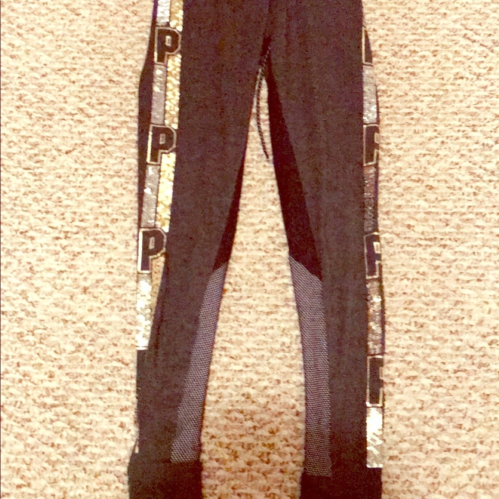 Victoria’s Secret Pink brand Leggings BLING